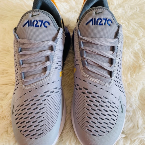 Nike Air Max 270 - Picture 7 of 8